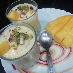 A picture of Mango Shake.