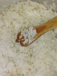 Una foto de Arroz frito con omelette
