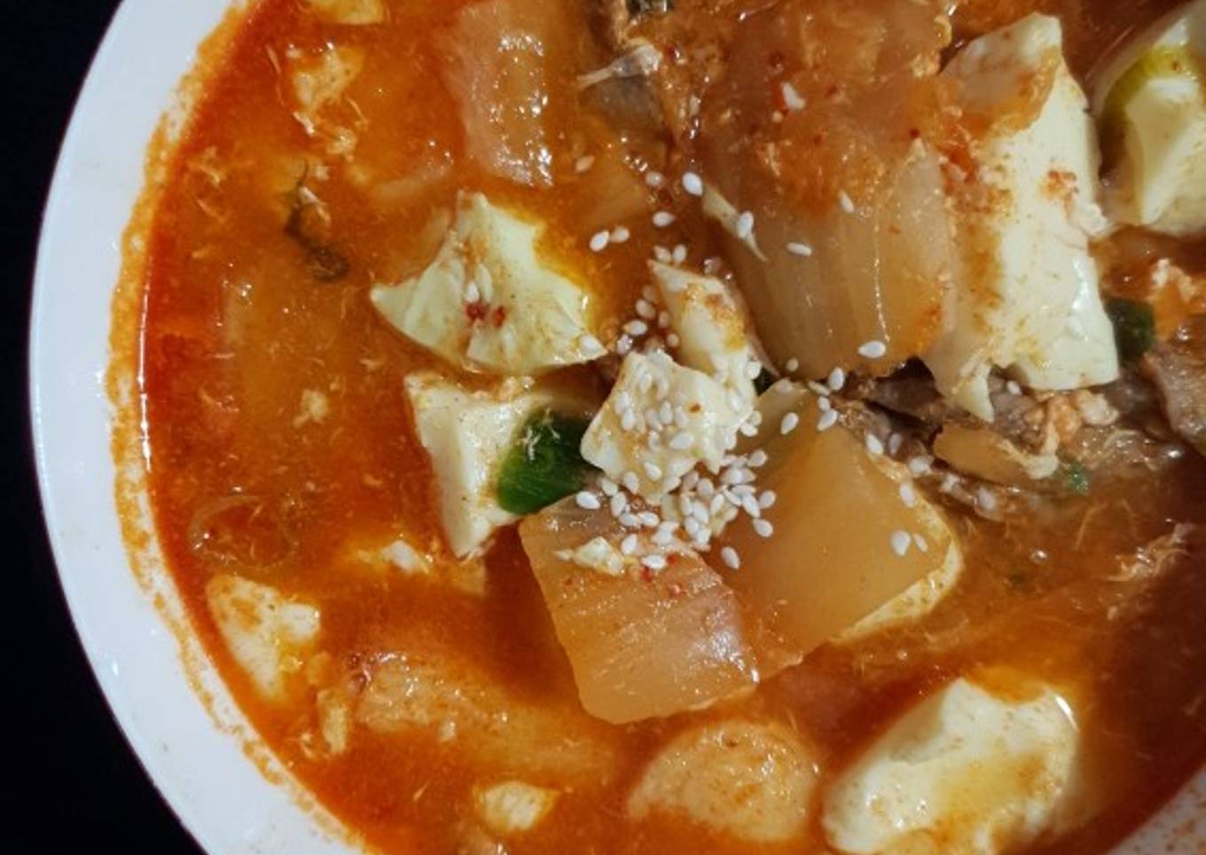 Sundubu jjigae (sup tahu pedas korea)