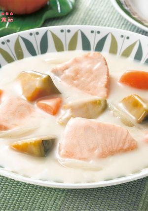 秋鮭南瓜濃湯 的食譜成品照片