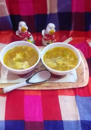 চিকেন স্যুপ (Chicken Soup Recipe in Bengali) রেসিপির প্রধান ছবি