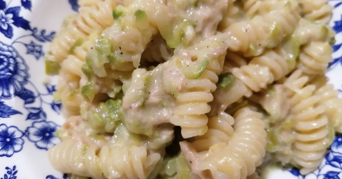 Ricetta Pasta Cremosa Con Zucchine E Tonno di Stefi Frigau - Cookpad