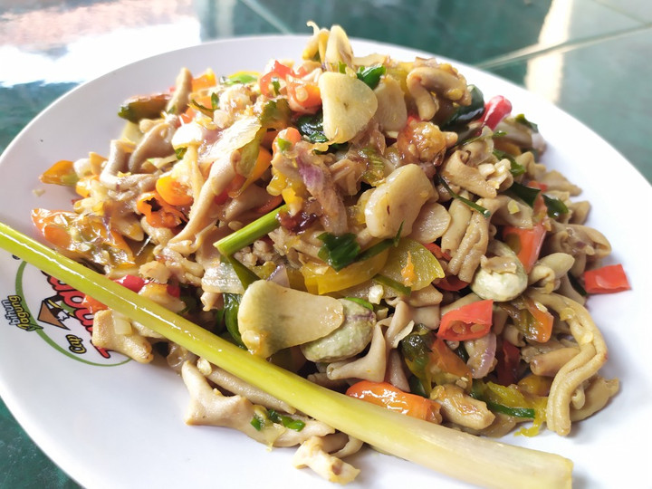 Cara Gampang Membuat Oseng usus ayam puedesss, Bikin Ngiler