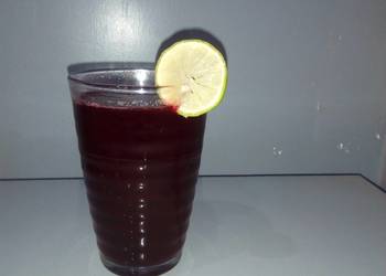 How to Recipe Delicious Simple Beetroot Ginger and lemon Juice