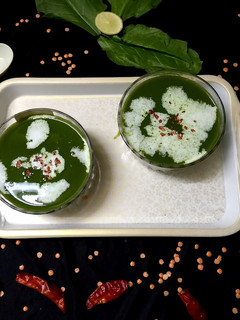 પાલક વીથ મસુર દાળ સુપ (Palak Masoor Dal Soup Recipe In Gujarati) રેસીપી મુખ્ય ફોટો