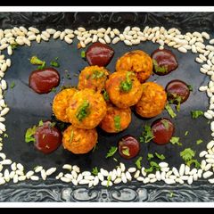 A picture of Crispy Murmura Pakoda.