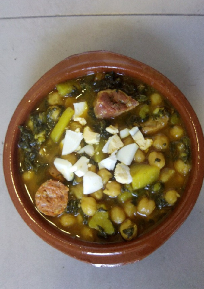Una foto de Potaje de garbanzos