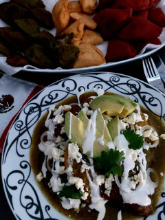 Una foto de Chilaquiles rellenos