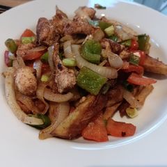 A picture of Chinese style salt & pepper chicken & chips for Ninja Foodi.