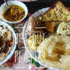 Bhaiduj platter A picture of Bhaiduj platter.
