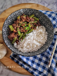 Foto resep Beef & Bean Rice Bowl