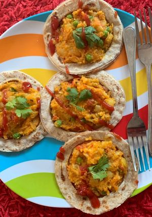 A picture of Leftover chapati Disc snack.