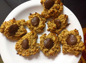 Una foto de Galletas de avena, harina de almendras, coco y chocolate