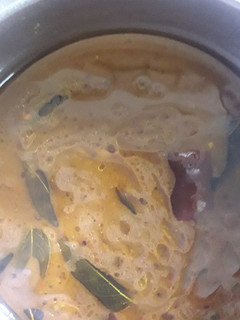 பாரம்பரிய புளி குழம்பு / traditional puli kozhambu curry Recipe in tamil செய்முறை முக்கிய புகைப்படம்