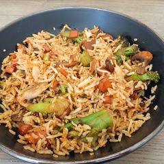 A picture of Quick fried rice.