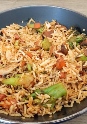 A picture of Quick fried rice.