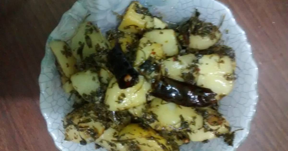 कसूरी मेथी आलू की सब्जी Kasuri Methi Aloo Ki Sabzi Recipe In Hindi रेसिपी बनाने की विधि In 