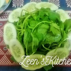 A picture of Rocket Salad.