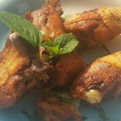 A picture of Fried chicken.