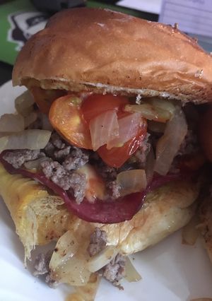 Foto resep Burger John (Roti John) simple version