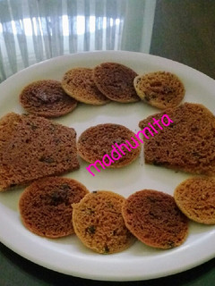 A picture of Condensed Milk Cookies with ChocoChips.
