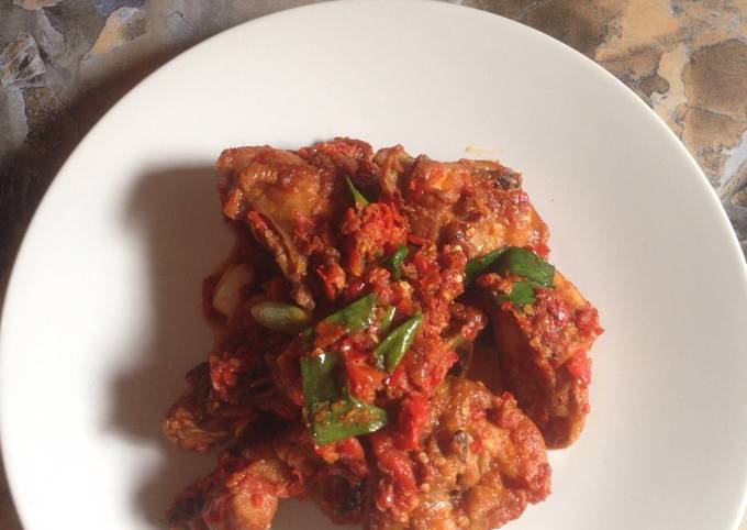 Ayam goreng balado