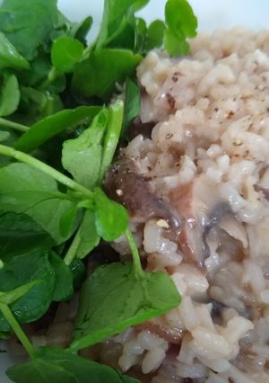 A picture of Auntie's Quick & Easy Mushroom Risotto.