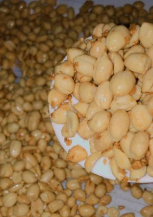 Foto resep Kacang Bawang Renyah dan Gurih, Janji 😂