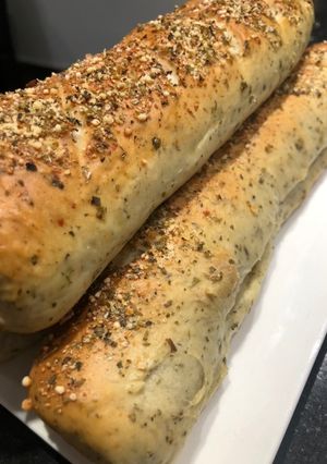 Una foto de Pan de orégano y queso