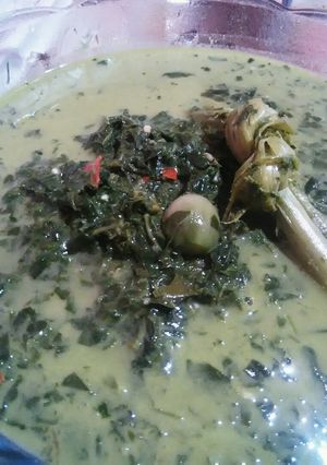 Foto resep Daun ubi tumbuk