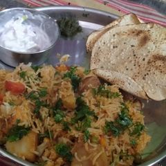 A picture of Vegetable pulao.