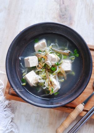 Foto resep Kongnamul Guk (Sup Taoge)