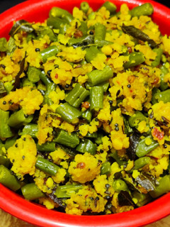 A picture of Beans cooked with flavoured dal (Beans paruppu usli).