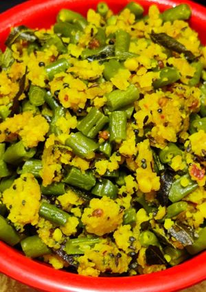 A picture of Beans cooked with flavoured dal (Beans paruppu usli).