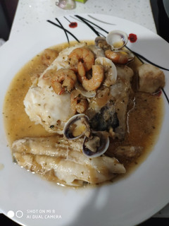 Una foto de Merluza en salsa (mambo de cecotec)