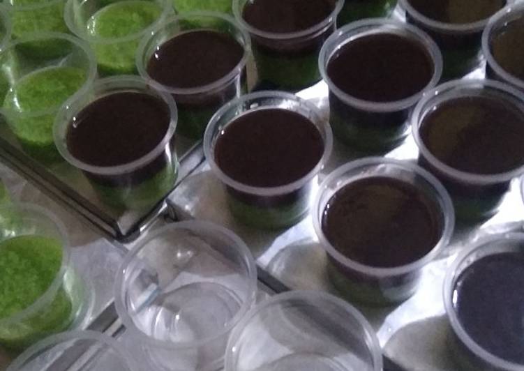  Resep Puding lumut pandan coklat  oleh Dewi Dharma Cookpad