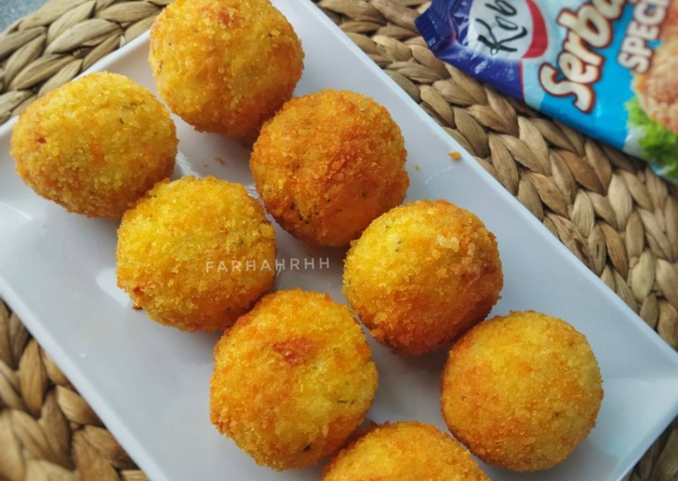 Riceball Mozzarella Crispy