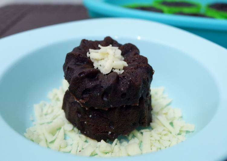 Brownis pisang kukus dengan magic com