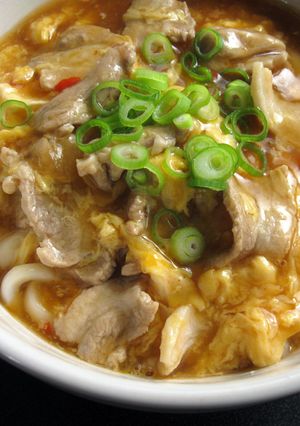 A picture of Easy Hot & Sour Soup with Udon.