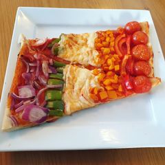 A picture of Rainbow Pizza.