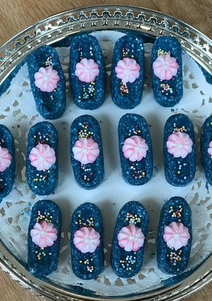 A picture of Sesame bites.