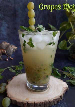 A picture of Grapes Mojito.