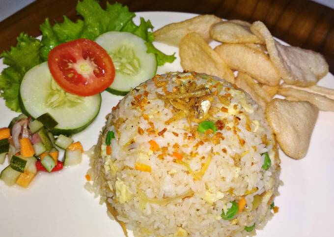Cara Membuat Nasi Goreng Teri Yang Sederhana