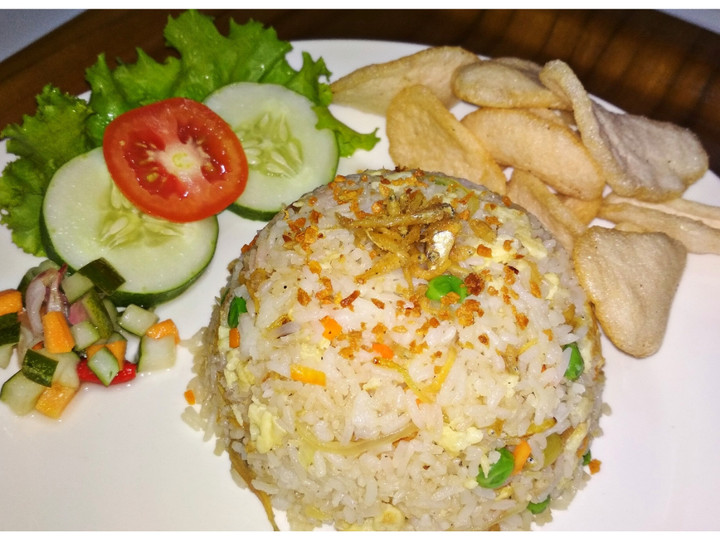 Cara Membuat Nasi Goreng Teri Yang Sederhana