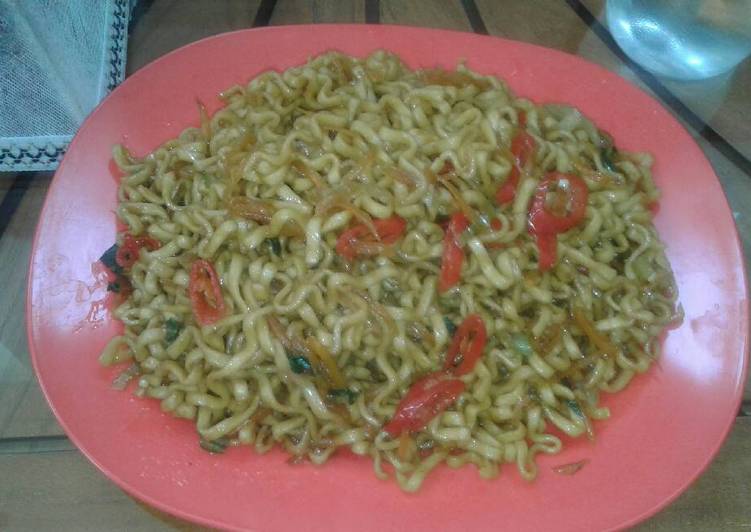 Resep Bakmi goreng ala nat nat yang Enak Banget