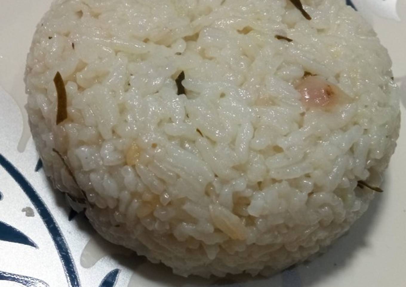 Nasi Daun Jeruk Rice Cooker