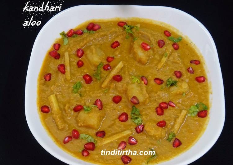 Teach Your Children To Potato-pomegranate curry/kandhari aloo subji