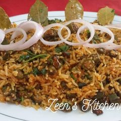 A picture of Tawa Bhindi Pulao.