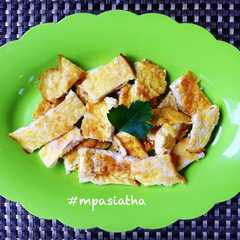 รูปของ Mpasi Telur Dadar Take (Tahu Keju)