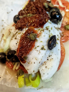 Una foto de Lomo de bacalao en papillote